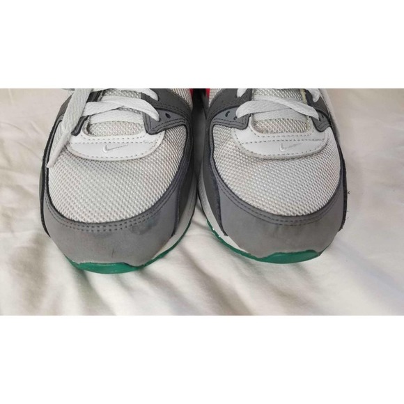 Nike Airmax Air Command Pure platinum Gym Red White Classic Tennis Shoe Size 8.5 - Picture 2 of 10